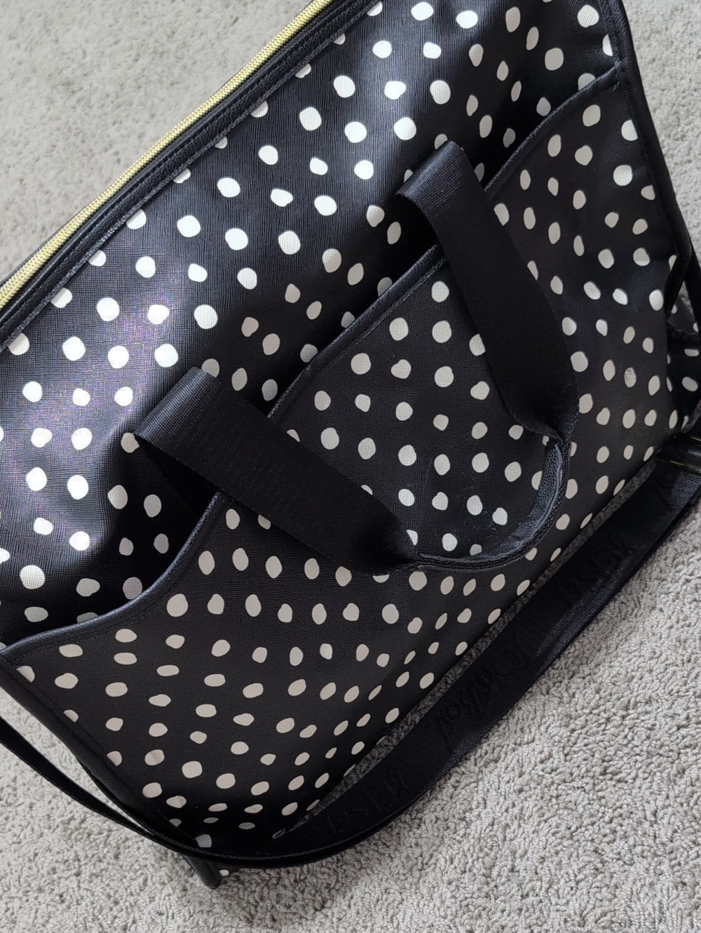 Betsey Johnson Polka Dot Weekender  Duffel Bag Faux Leather Black And White - Picture 3 of 14